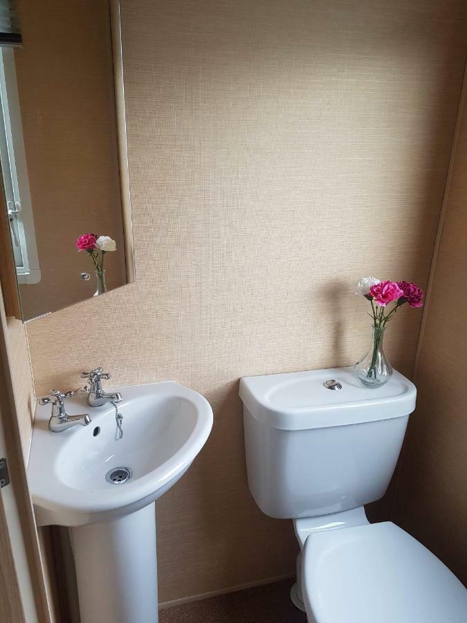Caravan For Rent At Tattershall Holiday Park Zewnętrze zdjęcie