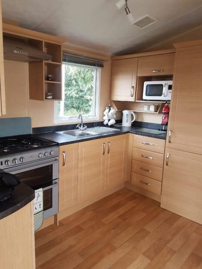 Caravan For Rent At Tattershall Holiday Park Zewnętrze zdjęcie