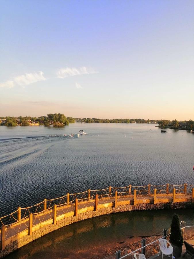 Caravan For Rent At Tattershall Holiday Park Zewnętrze zdjęcie